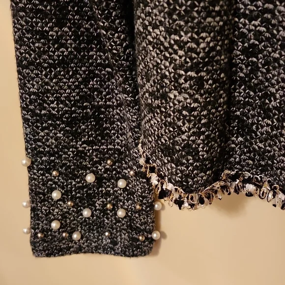 Top - Picture 7 of 7